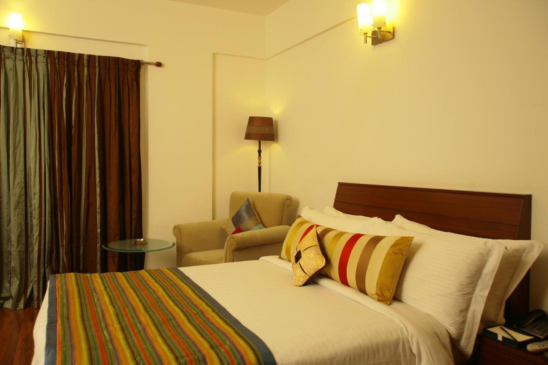 Hotel Justa Off Mg Road Bengaluru Zewnętrze zdjęcie
